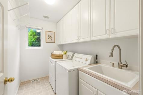 20037 139th Way SE Kent WA 98042
