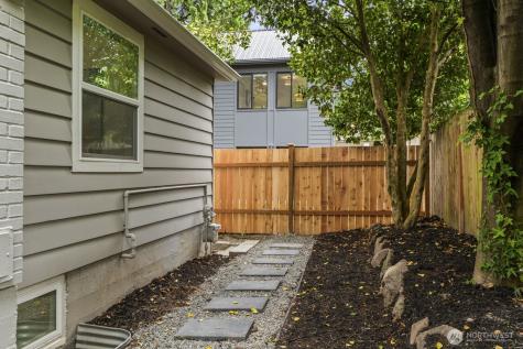 3539 NE 88th Street Seattle WA 98115