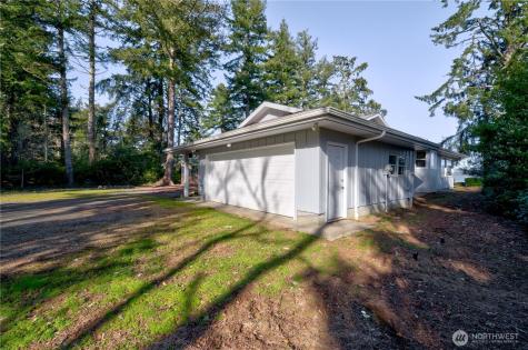 17600 Sandridge Road Long Beach WA 98631