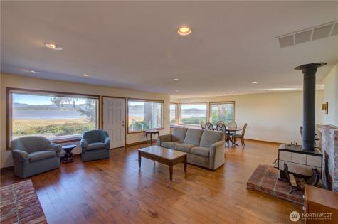 17600 Sandridge Road Long Beach WA 98631