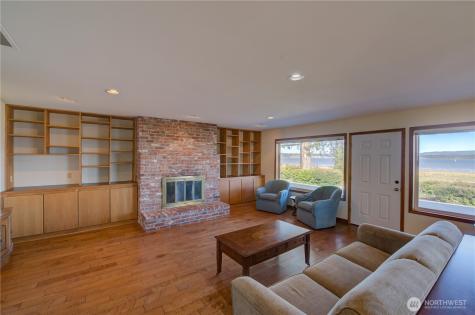 17600 Sandridge Road Long Beach WA 98631