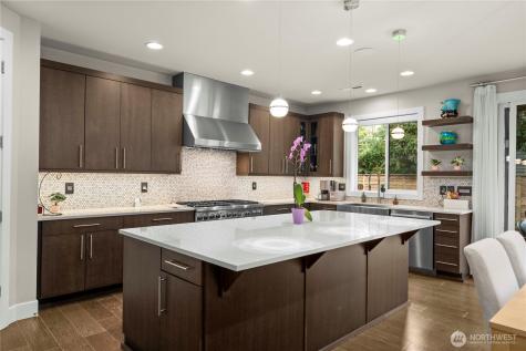 10351 SE 8th Street Bellevue WA 98004