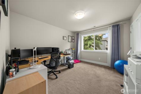 10351 SE 8th Street Bellevue WA 98004