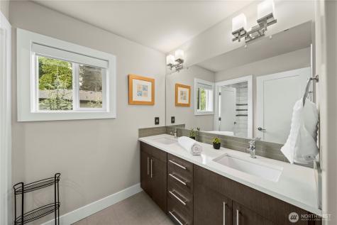 10351 SE 8th Street Bellevue WA 98004