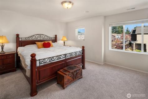 10502 189th Street E Puyallup WA 98374