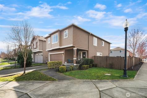 10502 189th Street E Puyallup WA 98374