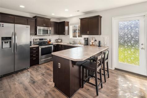 10502 189th Street E Puyallup WA 98374