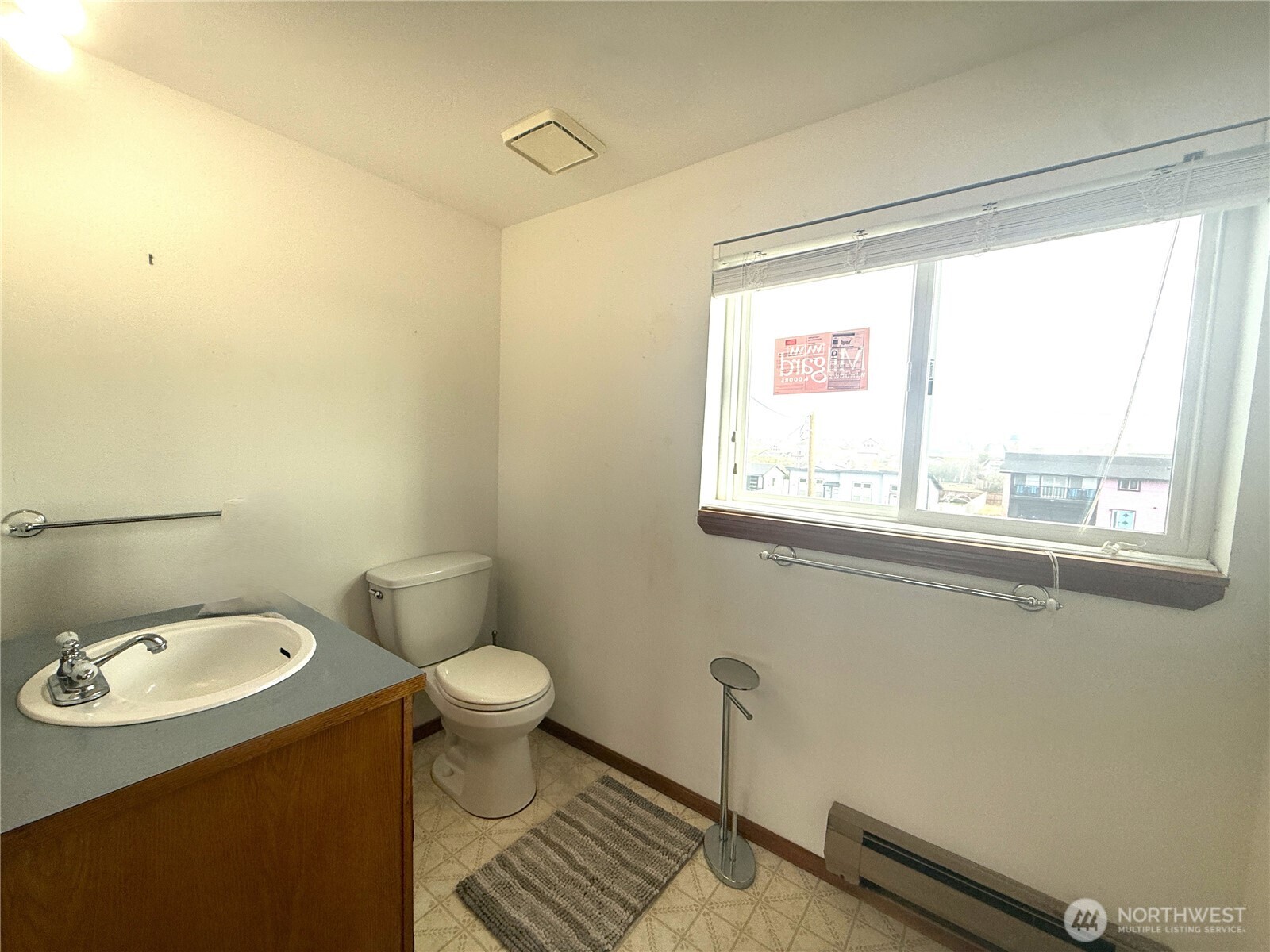 1083 Ocean Shores Boulevard SW Ocean Shores WA 98569