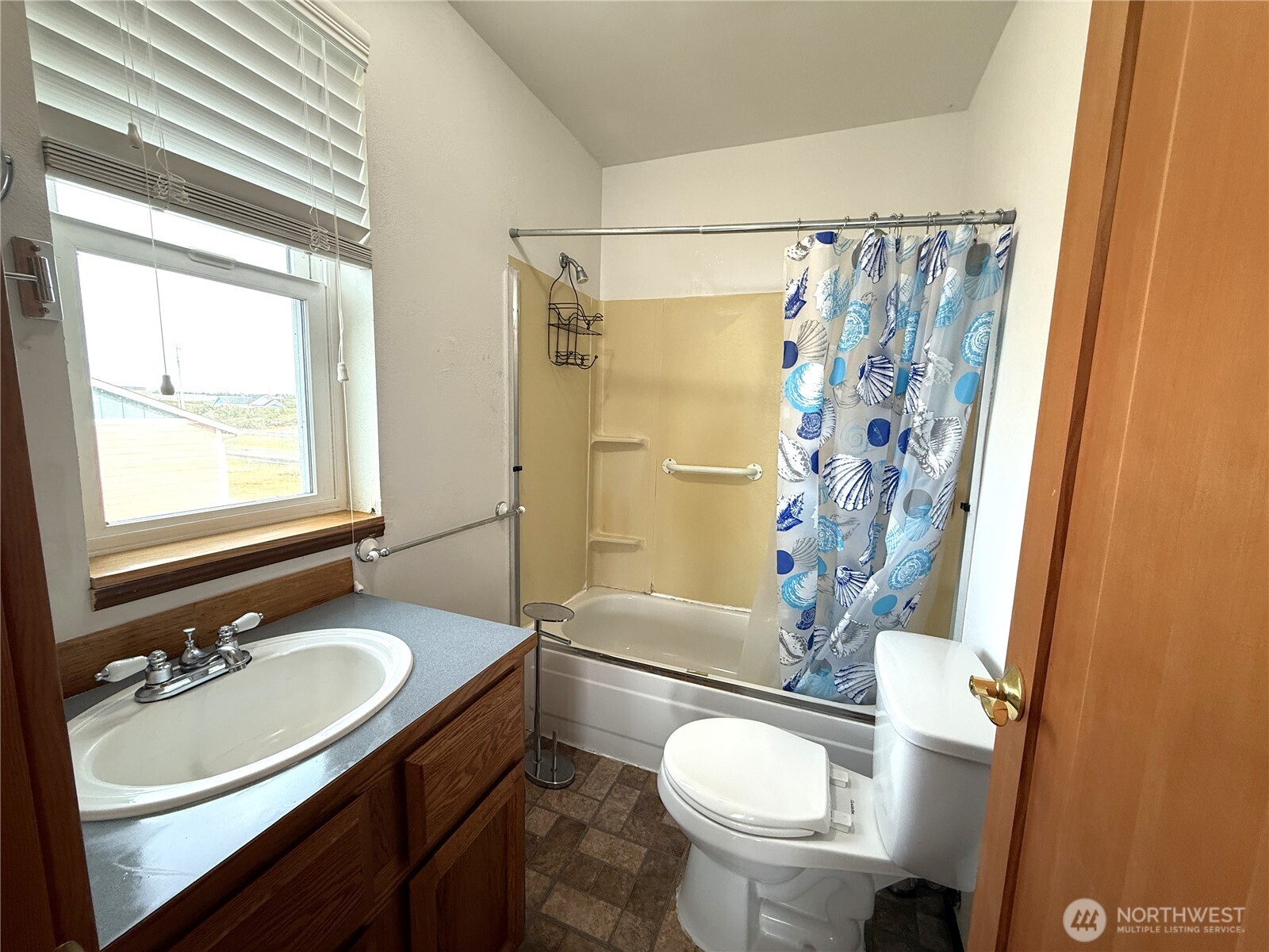 1083 Ocean Shores Boulevard SW Ocean Shores WA 98569