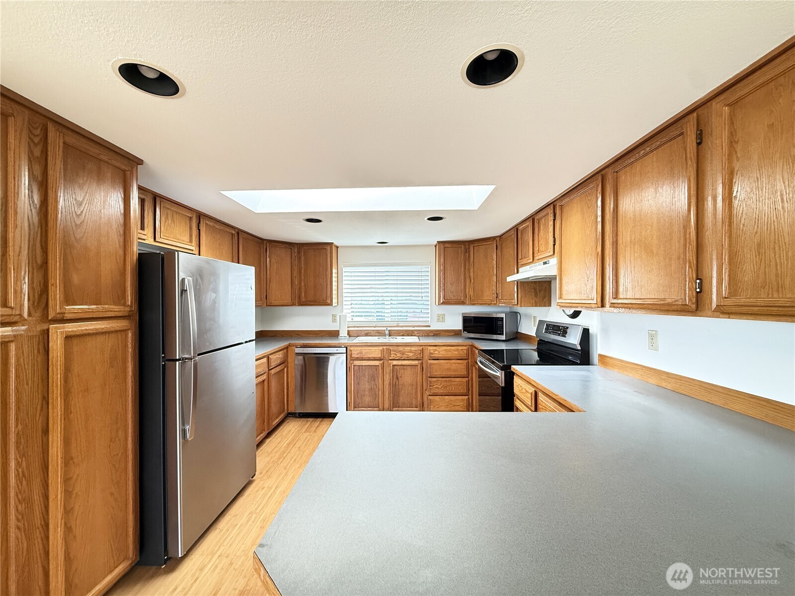 1083 Ocean Shores Boulevard SW Ocean Shores WA 98569