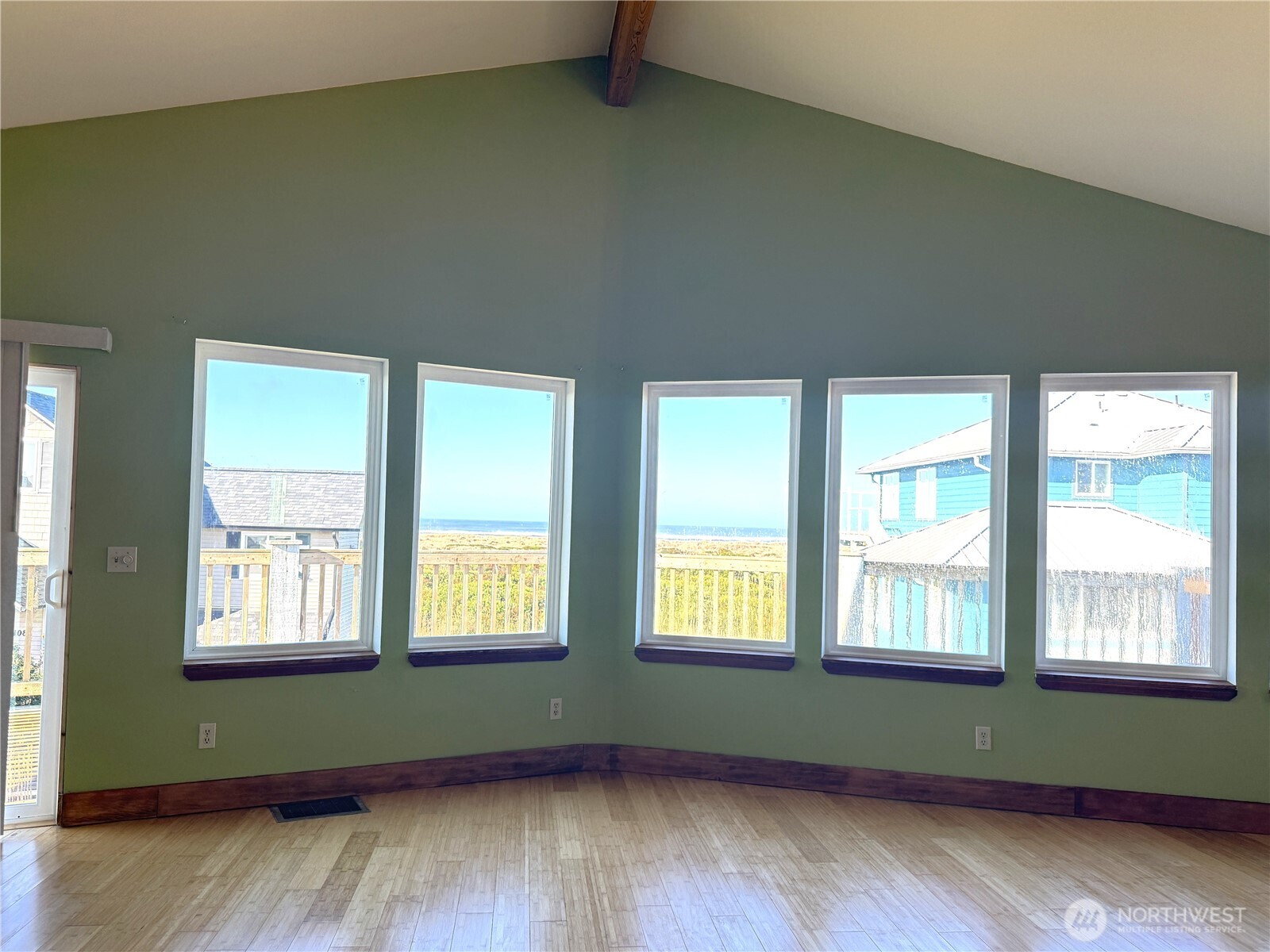 1083 Ocean Shores Boulevard SW Ocean Shores WA 98569
