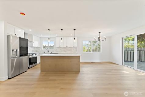 12215 SE 35th Street Bellevue WA 98006