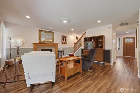 6306 199th St Court E Spanaway WA 98387