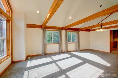 5707 316th Street NW Stanwood WA 98292