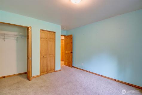 5707 316th Street NW Stanwood WA 98292
