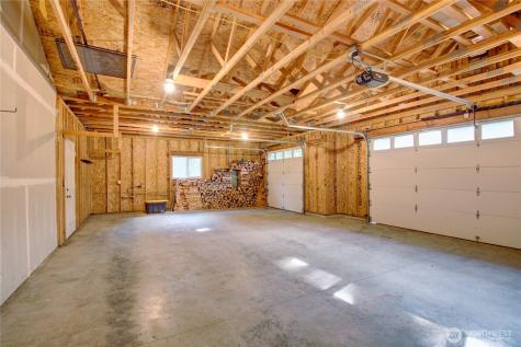 5707 316th Street NW Stanwood WA 98292