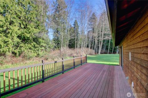 5707 316th Street NW Stanwood WA 98292