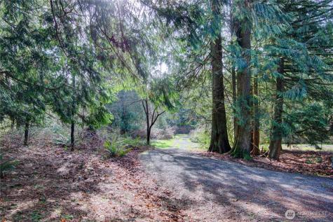 5707 316th Street NW Stanwood WA 98292