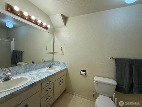 1256 Mount Baker Avenue Camano Island WA 98282