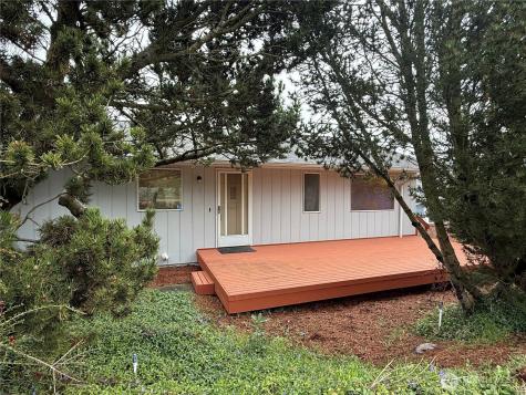1256 Mount Baker Avenue Camano Island WA 98282
