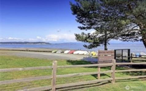 1256 Mount Baker Avenue Camano Island WA 98282