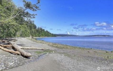 1256 Mount Baker Avenue Camano Island WA 98282