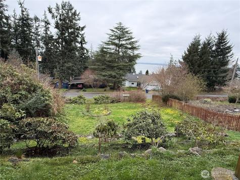 1256 Mount Baker Avenue Camano Island WA 98282