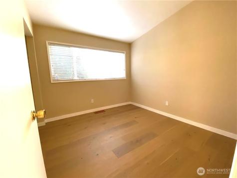 10231 NE 24th Street Bellevue WA 98004