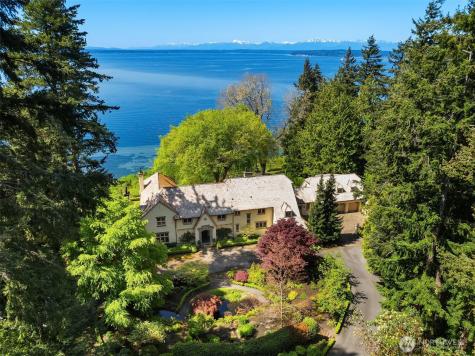 83 Olympic Drive NW Shoreline WA 98177