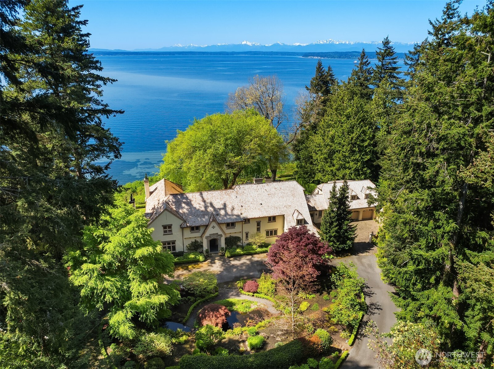 83 Olympic Drive NW Shoreline WA 98177