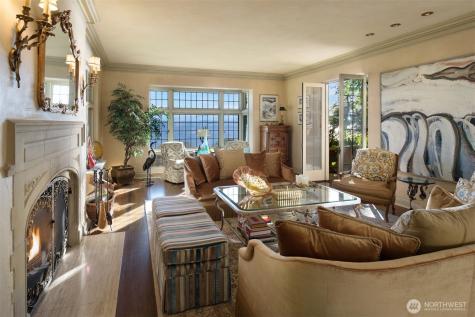 83 Olympic Drive NW Shoreline WA 98177