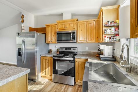 900 N Grape Drive Moses Lake WA 98837