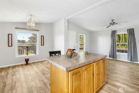 900 N Grape Drive Moses Lake WA 98837