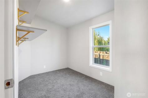 900 N Grape Drive Moses Lake WA 98837