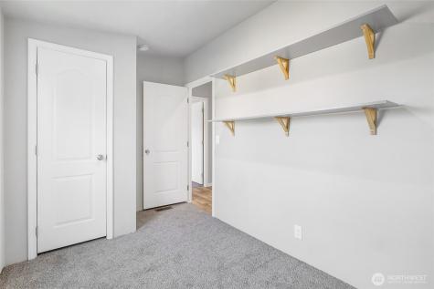 900 N Grape Drive Moses Lake WA 98837