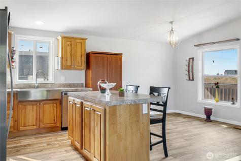 900 N Grape Drive Moses Lake WA 98837