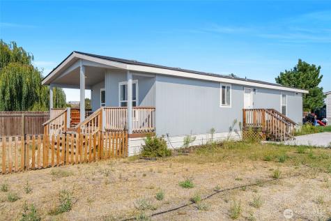 900 N Grape Drive Moses Lake WA 98837