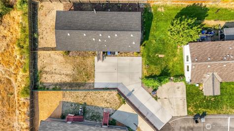 900 N Grape Drive Moses Lake WA 98837