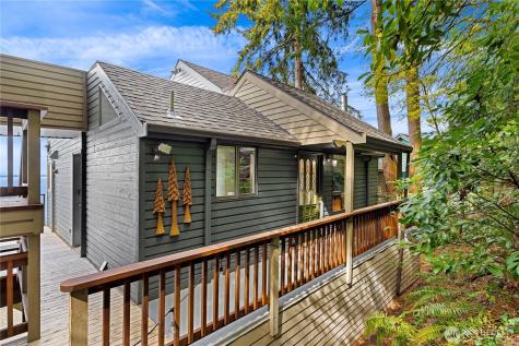 16611 SW Maplewild Avenue Burien WA 98166