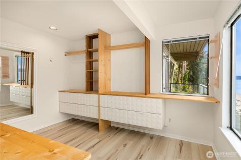 16611 SW Maplewild Avenue Burien WA 98166