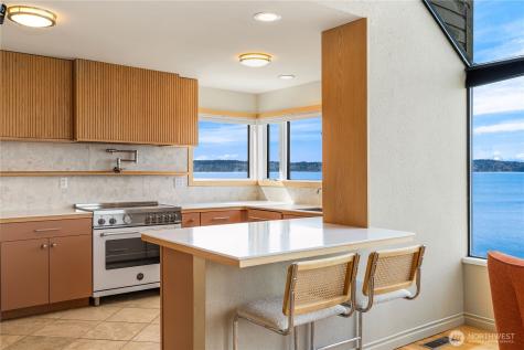16611 SW Maplewild Avenue Burien WA 98166