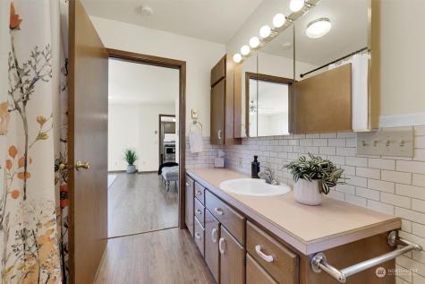 9334 Gustafson Lane Sw Rochester WA 98579