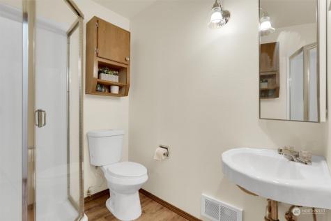 9334 Gustafson Lane Sw Rochester WA 98579