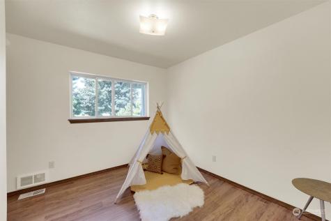 9334 Gustafson Lane Sw Rochester WA 98579