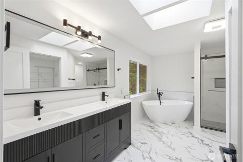 3328 168th Place SE Bellevue WA 98008