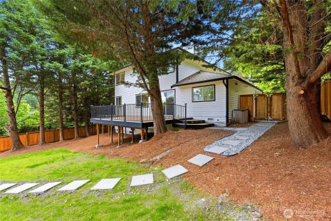 3328 168th Place SE Bellevue WA 98008