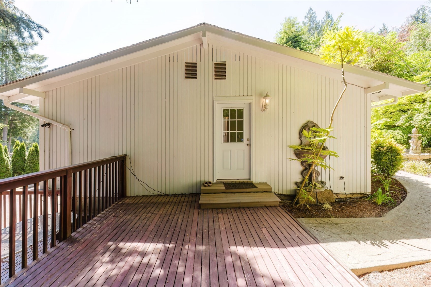 4958 NW Eldorado Boulevard Bremerton WA 98312