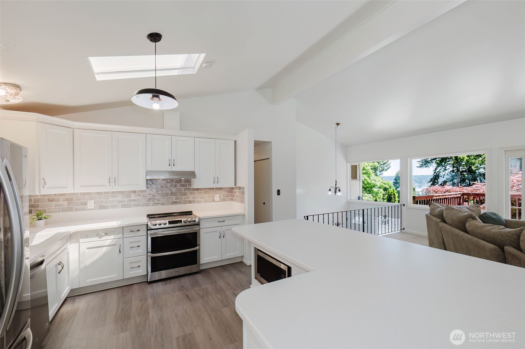 4958 NW Eldorado Boulevard Bremerton WA 98312