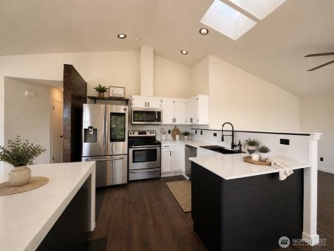 17425 Highland View Drive Arlington WA 98223