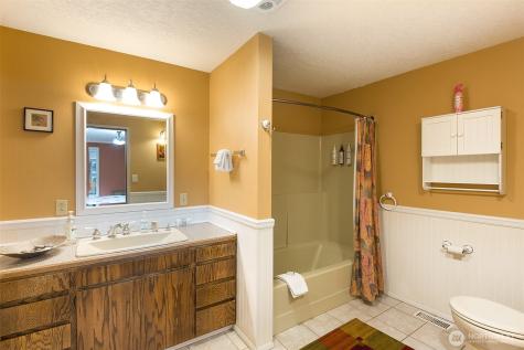 3547 Deer Park Road Port Angeles WA 98362